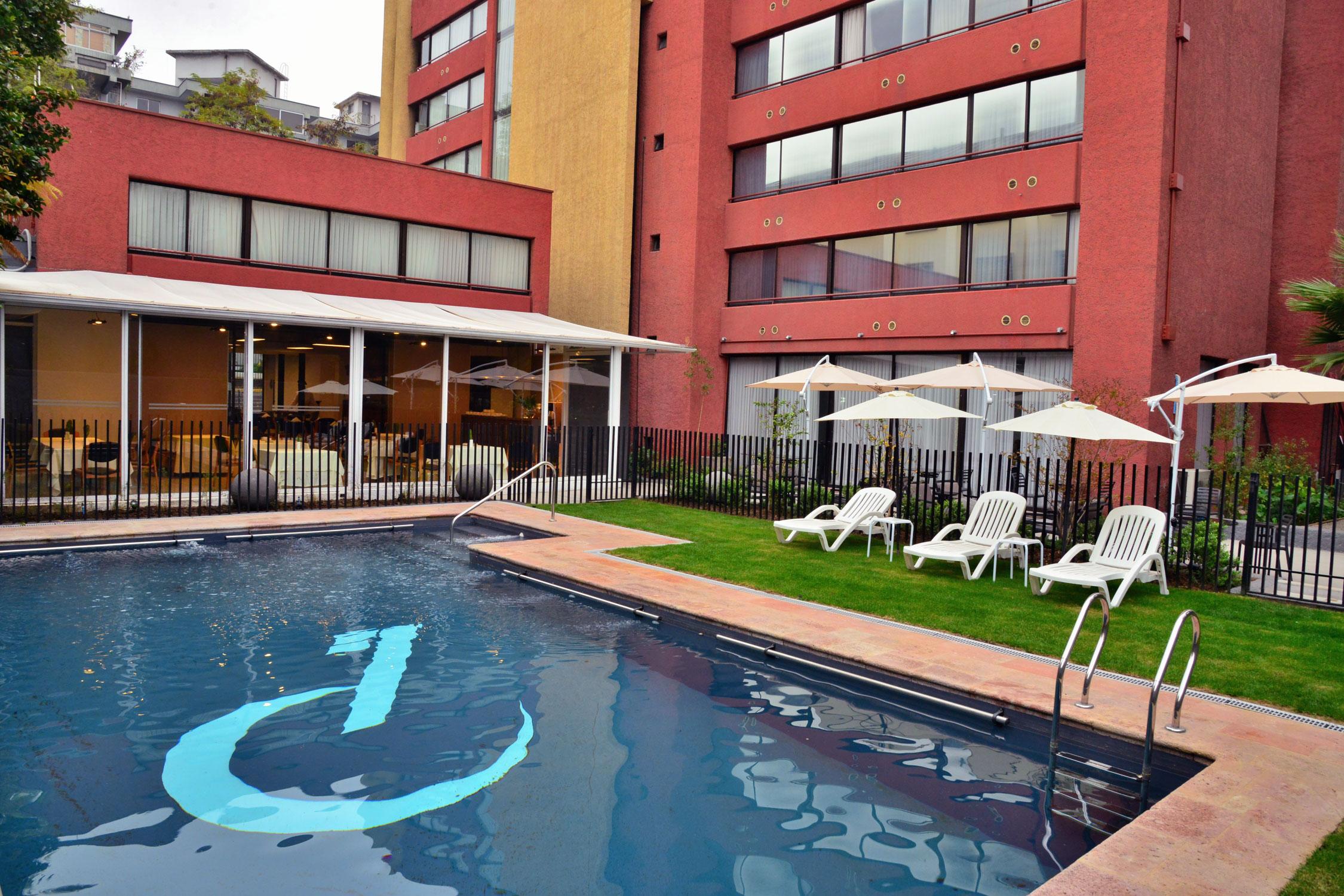 Panamericana Hotel Providencia Сантьяго Екстер'єр фото